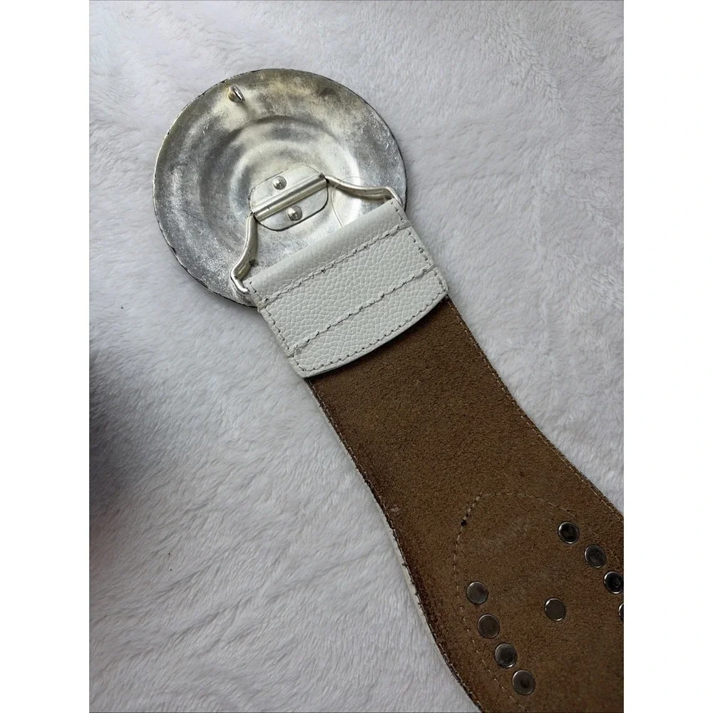Vintage 90s Western Boho White Leather Statement Belt Westerncore Rodeo Cowgirl